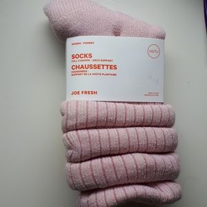 3 for 15 👡 Pink reading socks